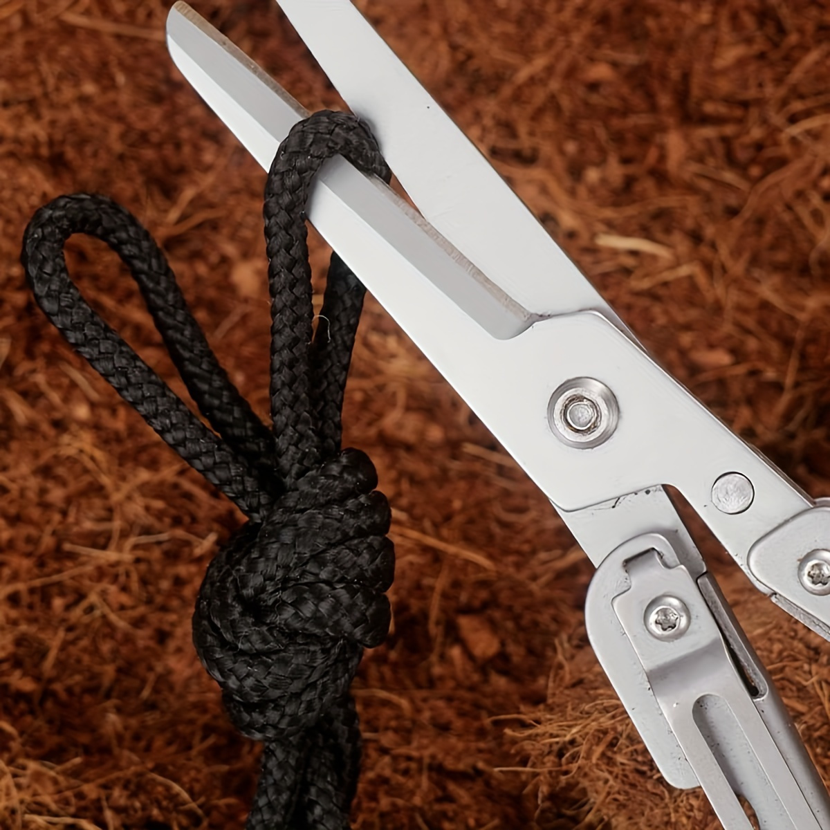 New Molle Tactical Folding Sci - Outdoor Hunting News recension och pris